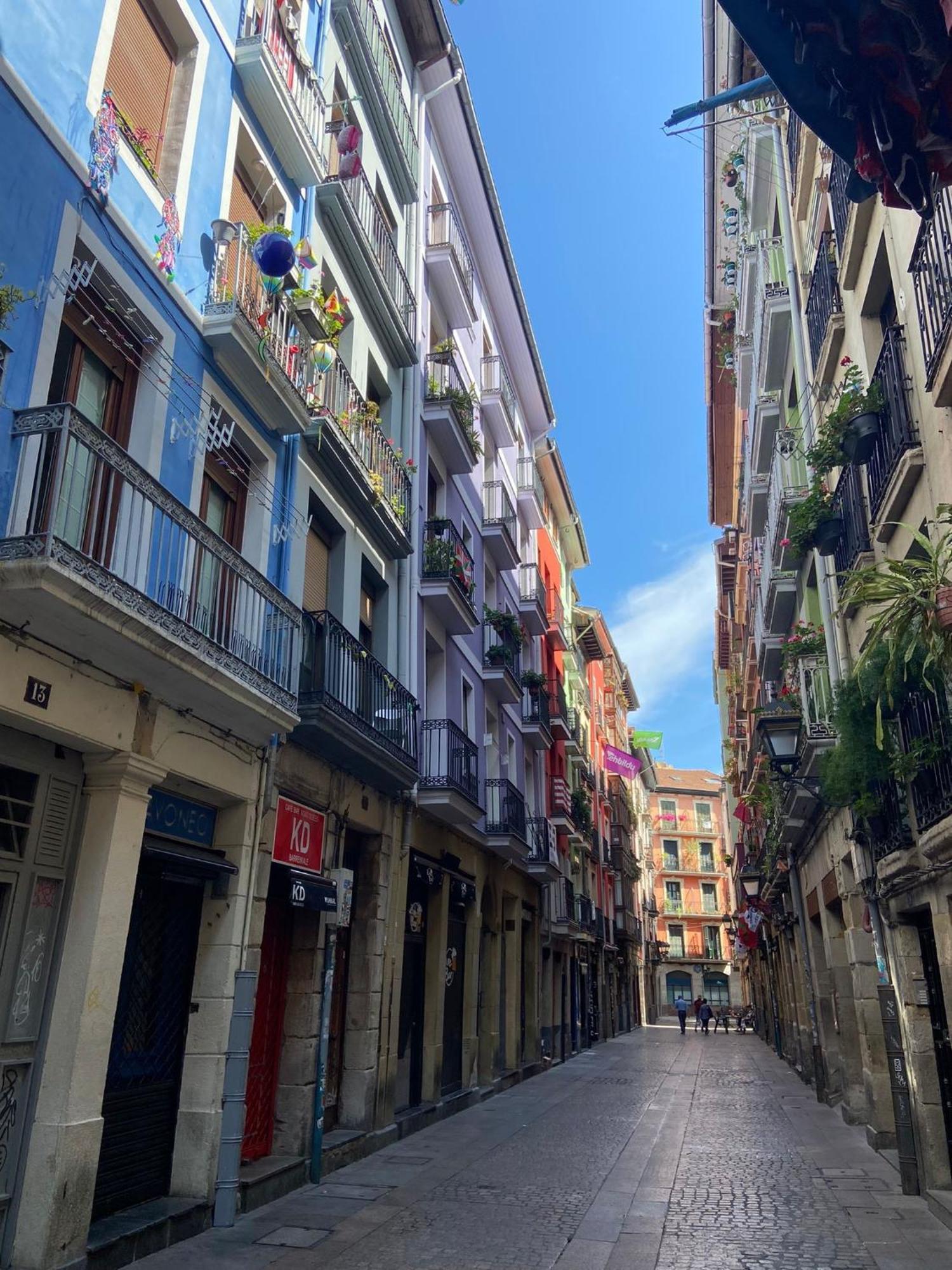 Apartamento Deluxe Casco Viejo Bilbao Exterior photo